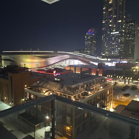 Edmonton Ice District Condo Exterior photo